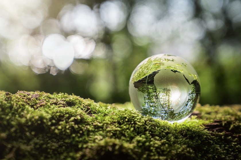 Earth glass LR
