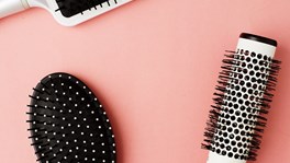 hair-brush-low-res