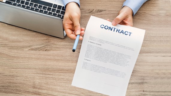 contract signing