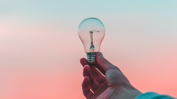 Lightbulb - process concept