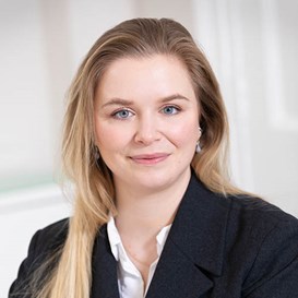 Caitlin Farrar lawyer
