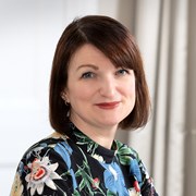 Christina_Tennant_RGB.jpgz