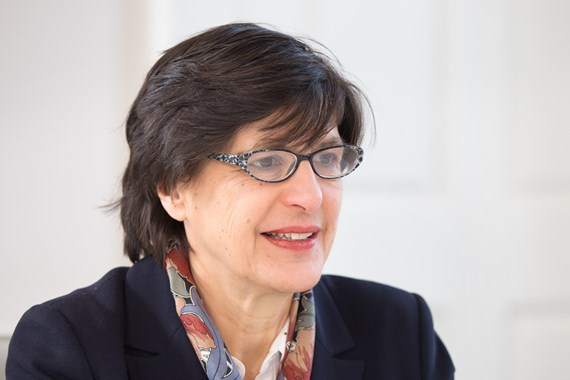 Diana Davidson lawyer photo