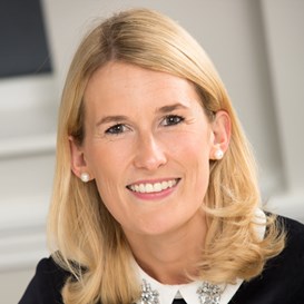 Elizabeth Sainsbury lawyer photo