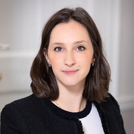 Laura McKellar lawyer photo