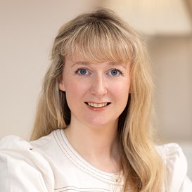 Rhian Lewis profile photo