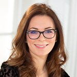 Sarah Hutchinson lawyer photo